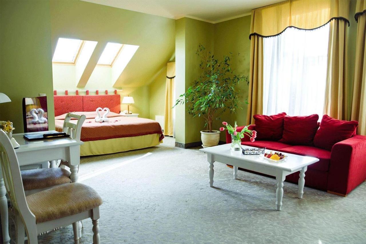 Hotel Metsis วาลกา ภายนอก รูปภาพ